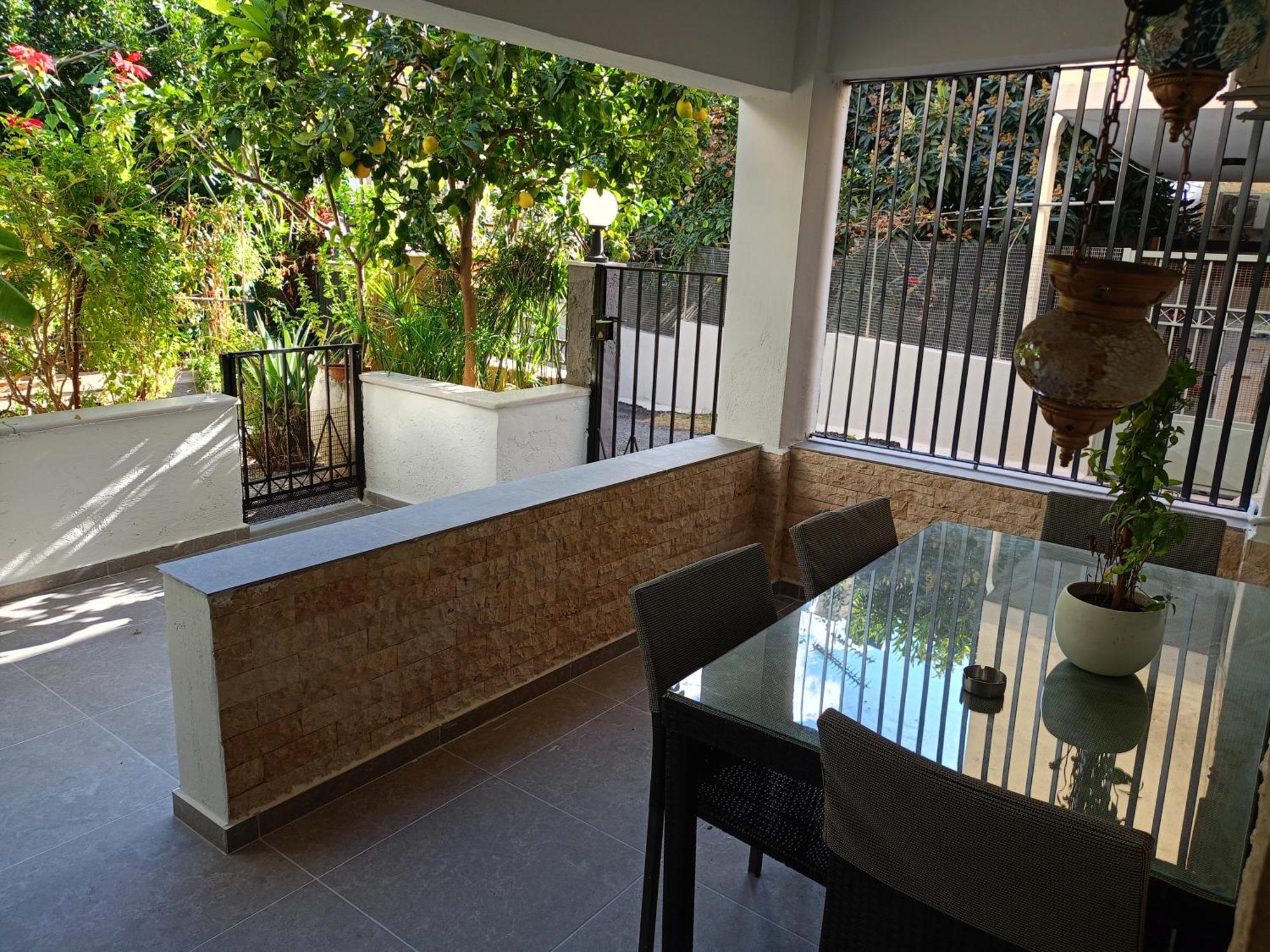 Cocomelo Apts Apartment
